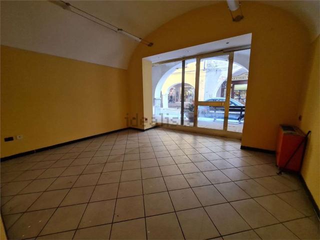 Locale in affitto di 75 m² in Via Carlo Marenco, 28