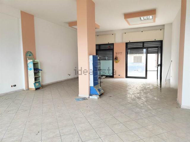Locale in affitto di 75 m² in Via Francesco Tedesco, 602