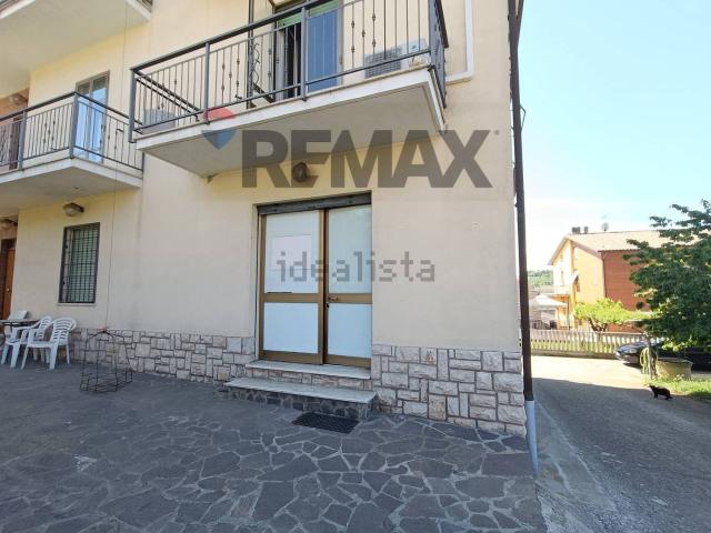 Locale in affitto di 75 m² in Via Giuseppe di Vittorio, 11