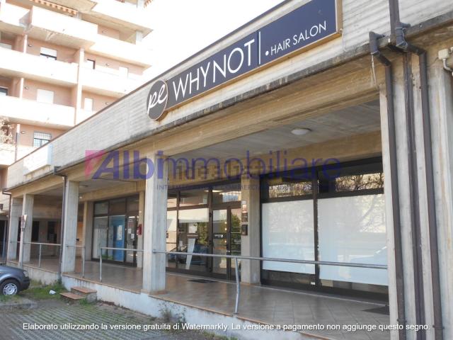 Locale in affitto di 75 m² in Via Michael Faraday