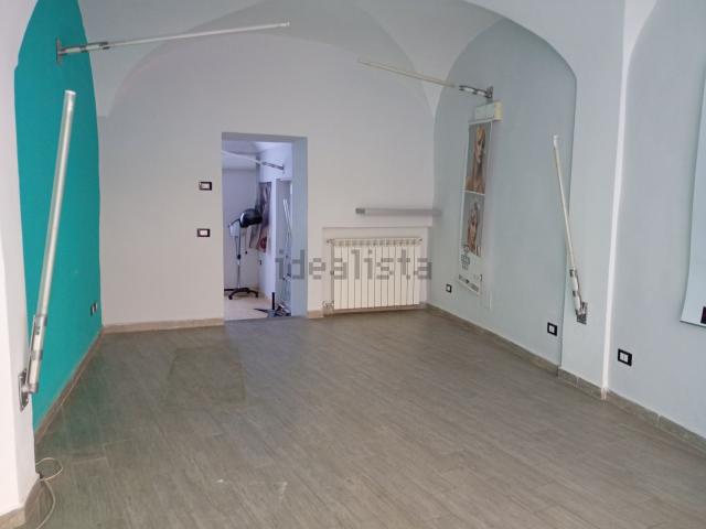 Locale in affitto di 75 m² in Via Roma, 17