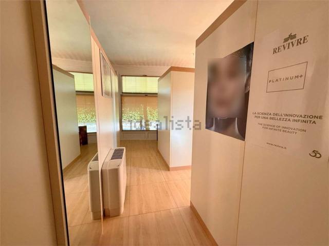 Locale in affitto di 75 m²