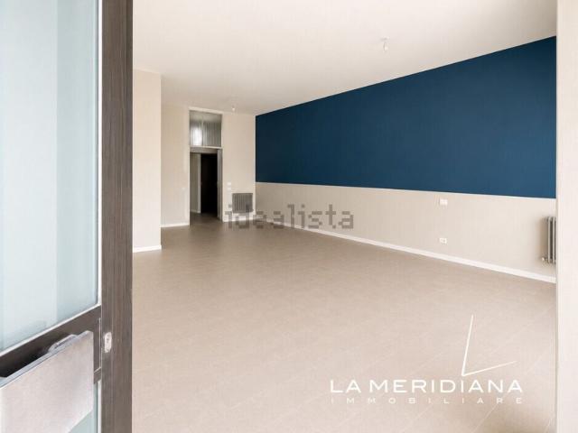 Locale in affitto di 75 m²