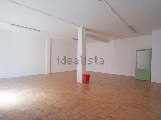 Locale in affitto di 76 m² in Via dei Cavalieri, 34