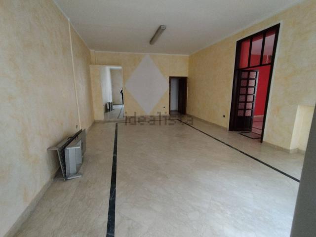 Locale in affitto di 78 m² in Via Giuseppe Verdi