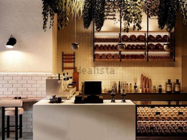Locale in affitto di 800 m² in Via Marco Tullio Cicerone
