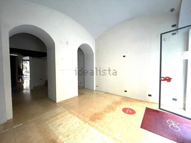 Locale in affitto di 80 m² in Corso Italia, 30
