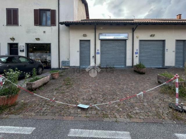 Locale in affitto di 80 m² in Piazza Castello, 5
