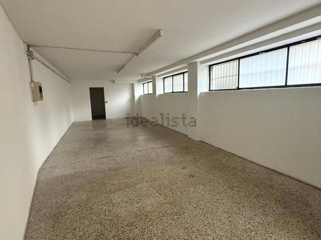 Locale in affitto di 80 m² in Piazza Generale Antonio Cantore