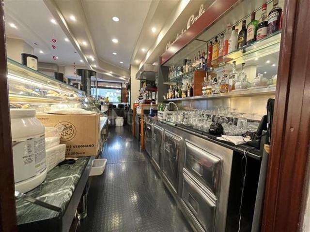 Locale in affitto di 80 m² in Via Corsica