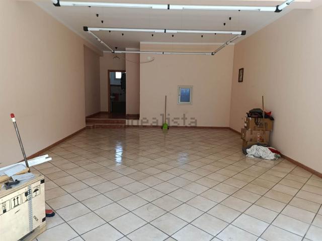 Locale in affitto di 80 m² in Via Eugenio Curiel