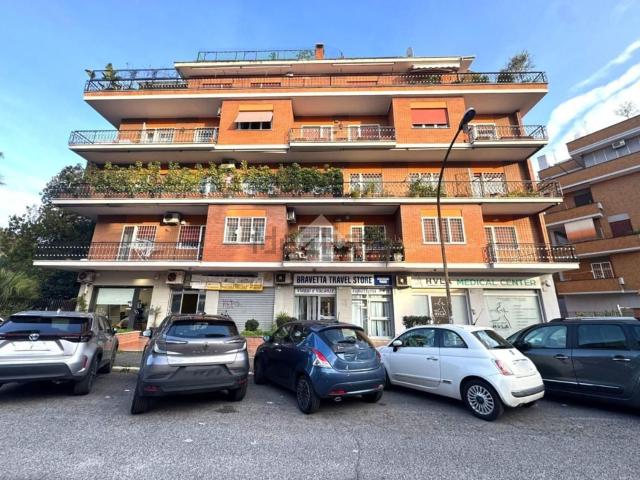 Locale in affitto di 80 m² in Via Francesco Inghirami, 18