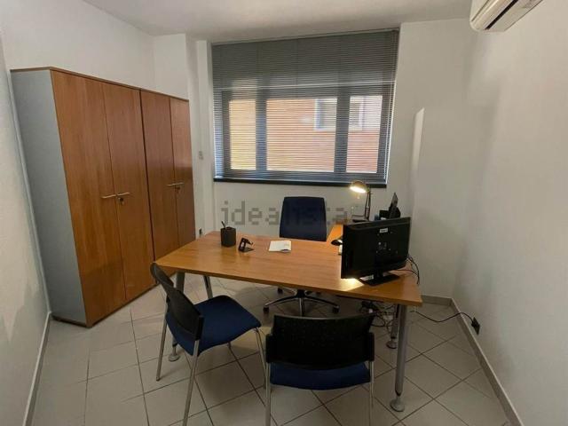 Locale in affitto di 80 m² in Via Giustiniano Pagliarini, 2