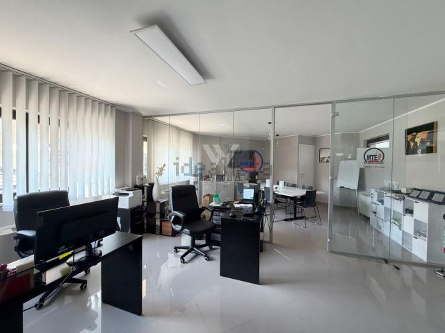 Locale in affitto di 80 m² in Via Insorti d&apos Ungheria, 22