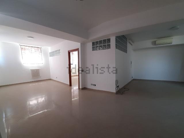 Locale in affitto di 80 m² in Via marsala, 11
