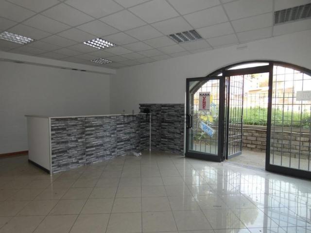 Locale in affitto di 80 m² in Via San Bonaventura