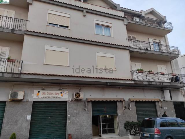 Locale in affitto di 80 m²