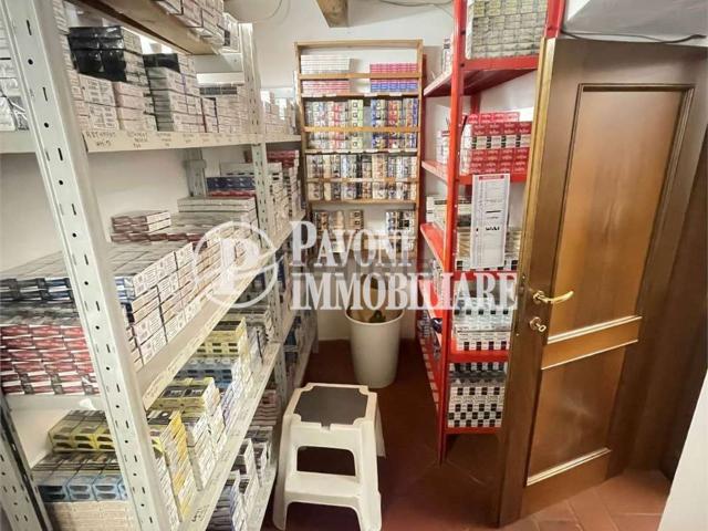 Locale in affitto di 80 m²