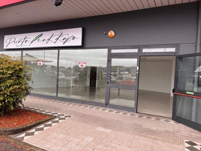 Locale in affitto di 81 m² in Via Nazionale, 6