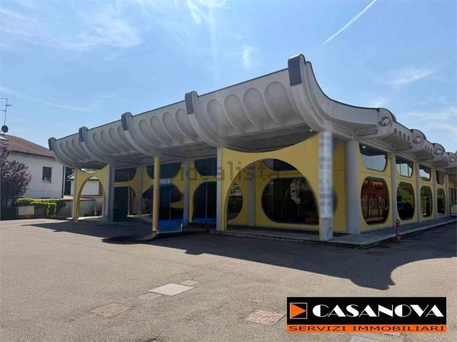 Locale in affitto di 820 m²