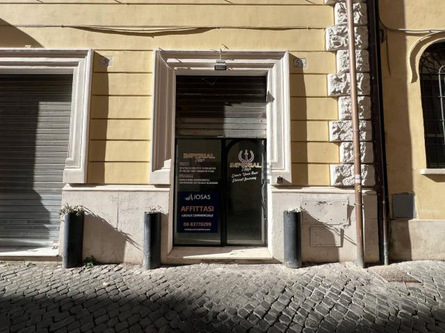 Locale in affitto di 82 m² in Via dei Tre Pupazzi, 5