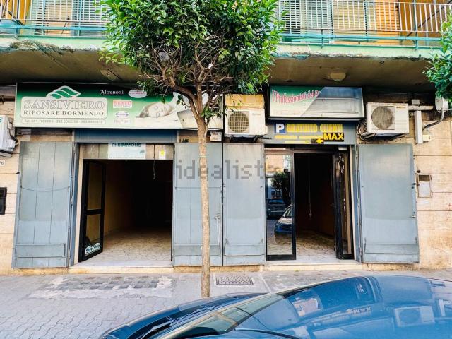 Locale in affitto di 82 m² in Viale Guglielmo Marconi, 172