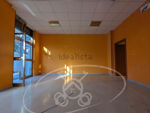 Locale in affitto di 87 m² in Via Libera, 36