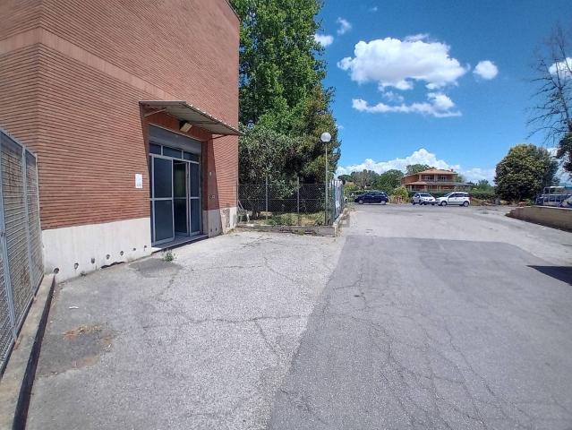 Locale in affitto di 84 m² in Traversa del Grillo
