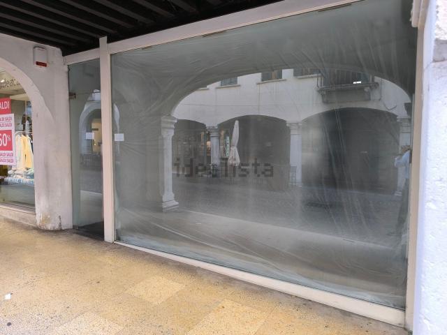Locale in affitto di 85 m² in Corso Vittorio Emanuele II, 21