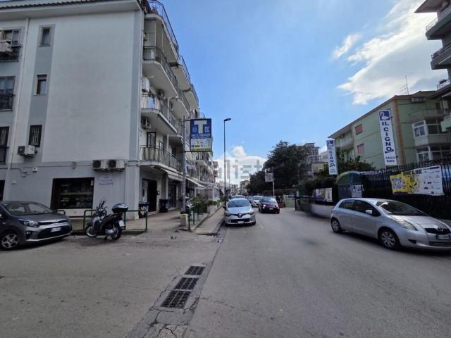 Locale in affitto di 85 m² in Strada Comunale Catena, 42