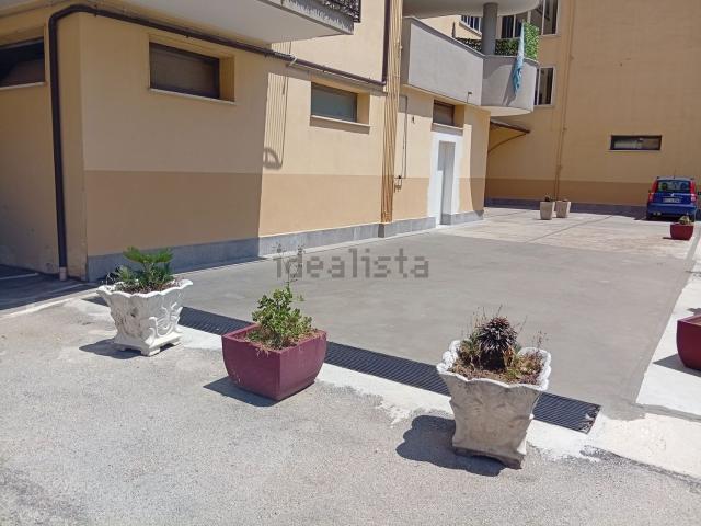 Locale in affitto di 85 m² in Via Agostino Stellato