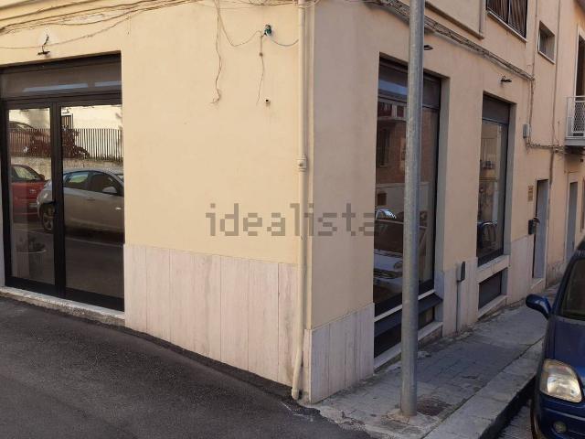 Locale in affitto di 85 m² in Via Antonio Passarelli
