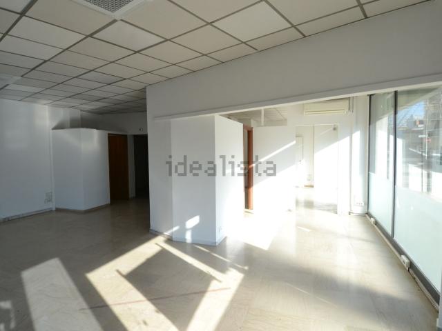 Locale in affitto di 85 m² in Via Battaglia