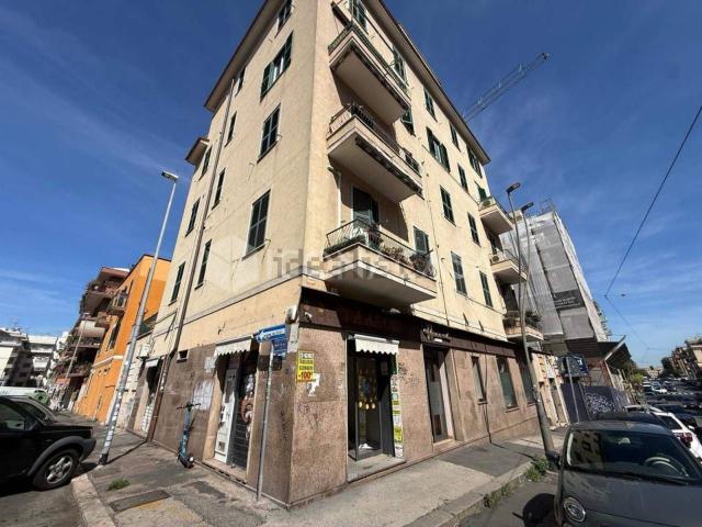 Locale in affitto di 85 m² in Via dei Castani, 225