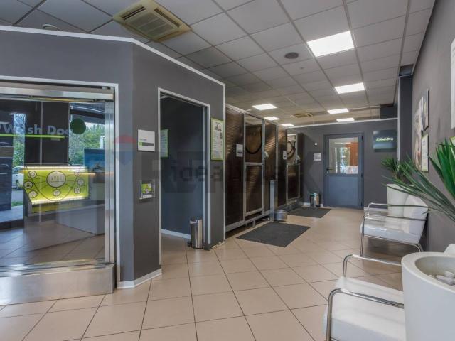 Locale in affitto di 85 m² in Via Ferruccio Ferrari, 2