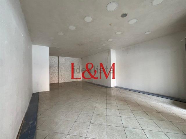 Locale in affitto di 85 m² in Via Franco Sacchetti