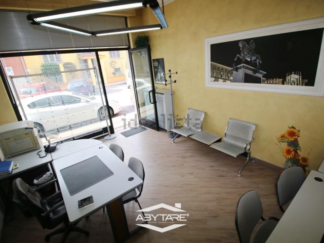 Locale in affitto di 85 m² in Via Juvarra, 34