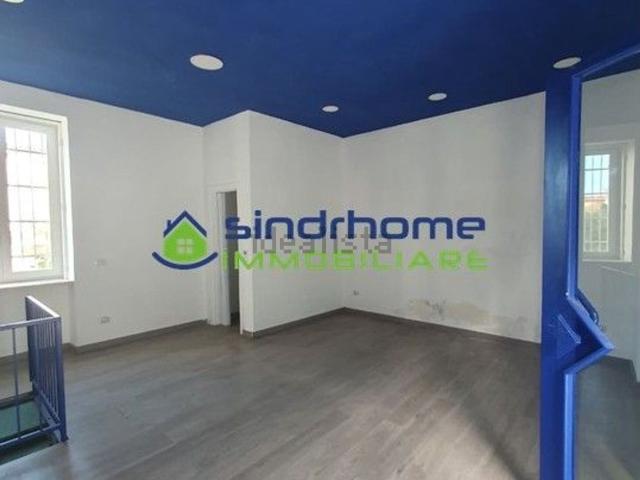 Locale in affitto di 85 m² in Via Santa Maria