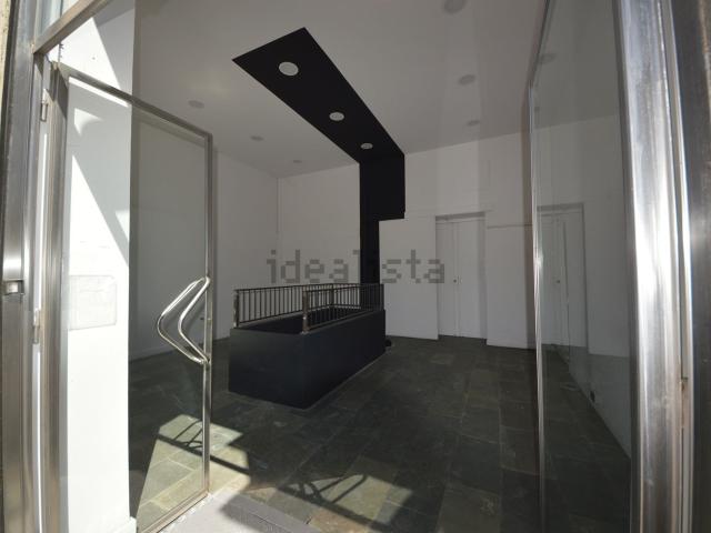 Locale in affitto di 86 m² in Via Gian Domenico Cassini, 3