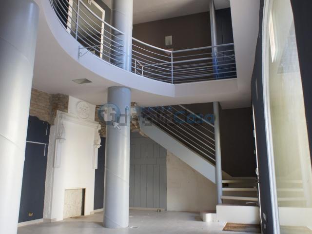 Locale in affitto di 88 m² in Via Camillo Benso Cavour, 51