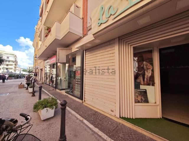 Locale in affitto di 89 m² in Via XX Settembre, 15