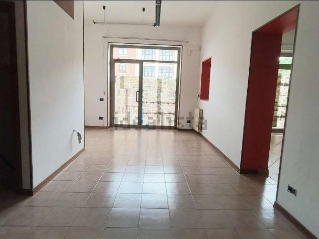 Locale in affitto di 90 m² in Corso Trieste, 50