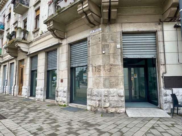 Locale in affitto di 90 m² in Via Callisto Cosulich, 42