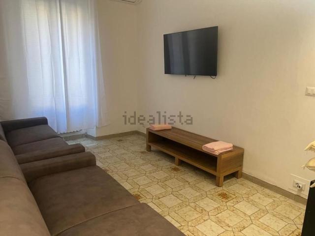 Locale in affitto di 90 m² in Via Conte Rosso, 7
