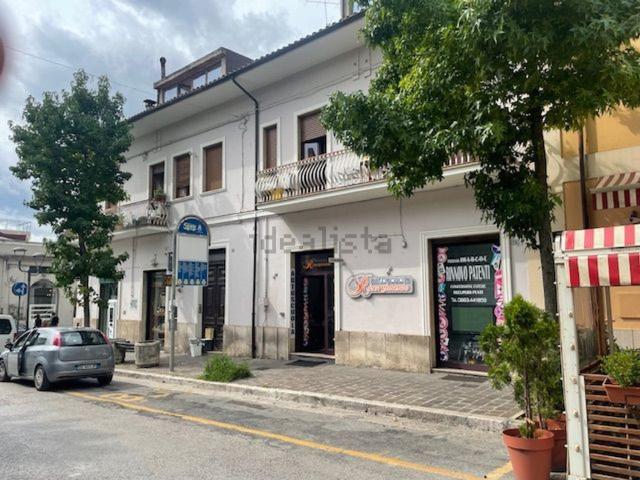 Locale in affitto di 90 m² in Via Garibaldi, 80