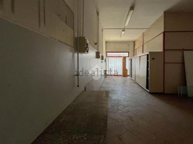 Locale in affitto di 90 m² in Via Giacomo Matteotti, 20
