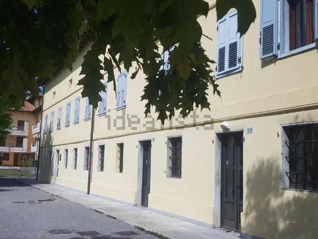 Locale in affitto di 90 m² in Via Martiri della Libertà