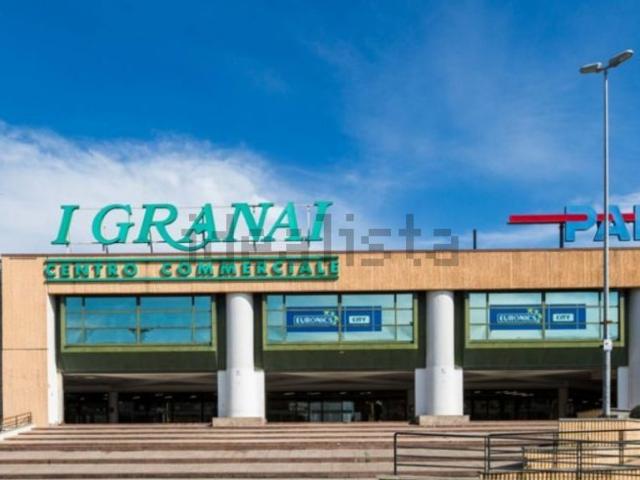 Locale in affitto di 90 m² in Via Mario Rigamonti, 100