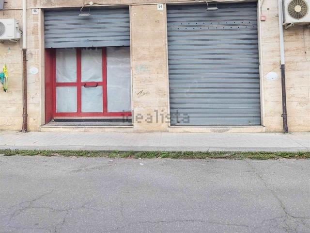 Locale in affitto di 92 m² in Via Veneto, 54