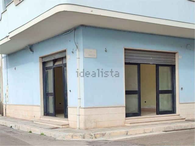 Locale in affitto di 92 m² in Via Giosuè Carducci, 25